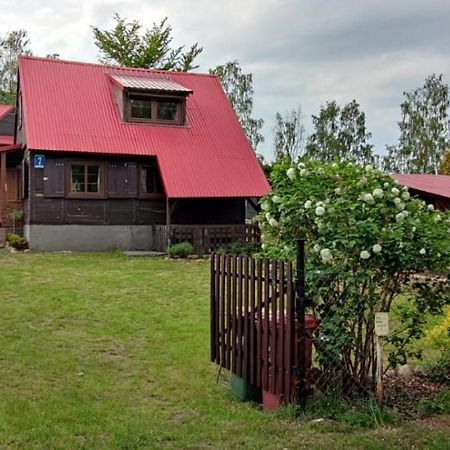 Gowidlino - Domek Letniskowy Nad Jeziorem Villa Exterior photo